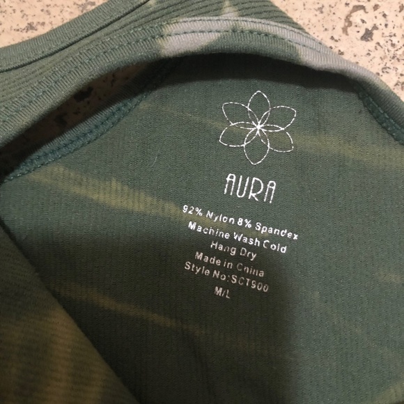 Sale: 5 for $10 - Aura crop racer back tank top - Picture 2 of 5